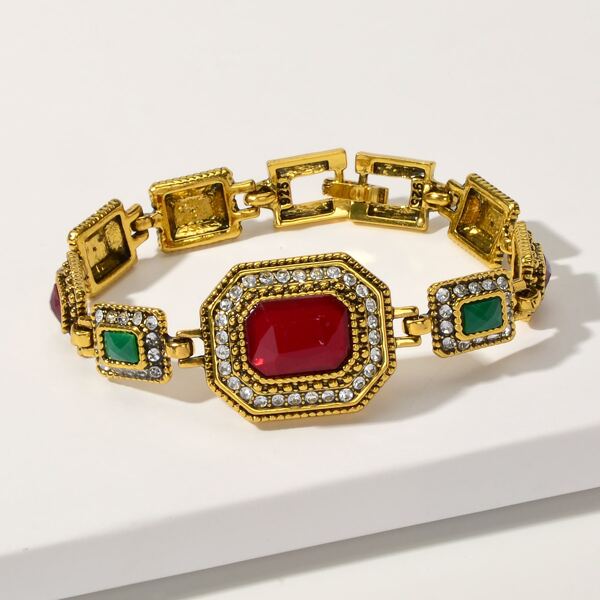 

Rhinestone Engraved Geometric Bracelet, Multicolor