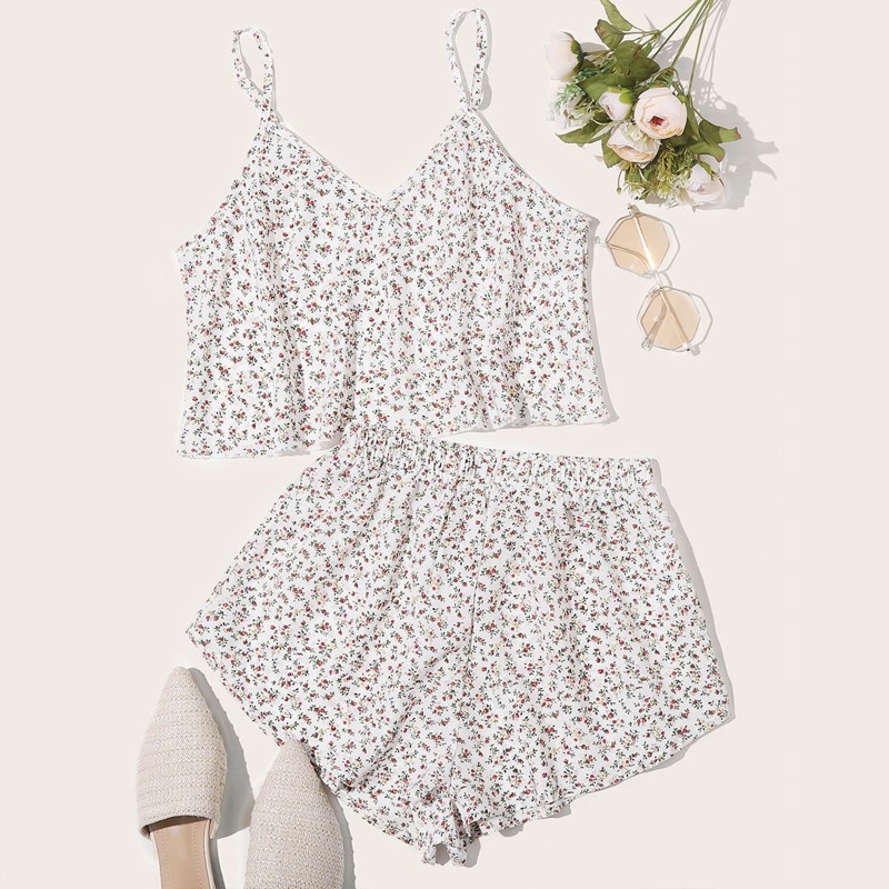 

Ditsy Floral Cami PJ Set, Multicolor
