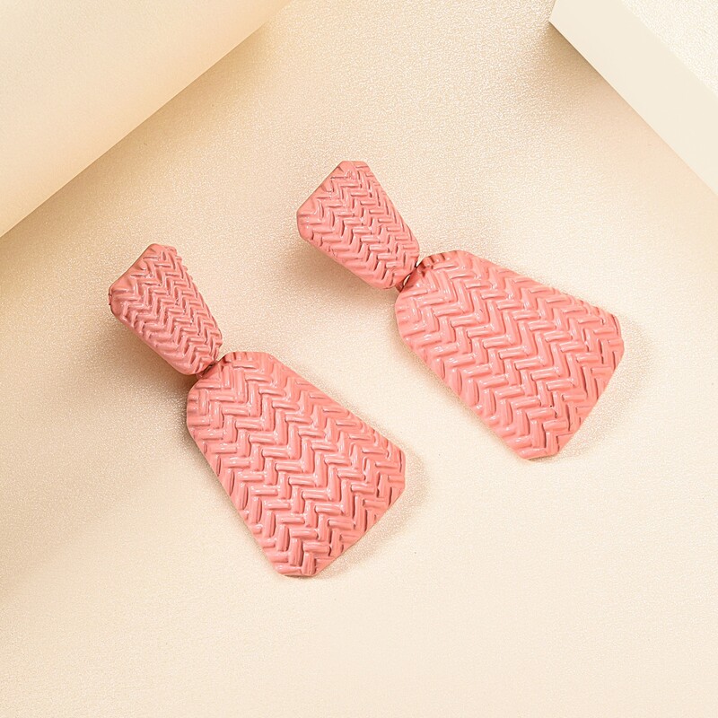 

1pair Textured Drop Earrings, Pink