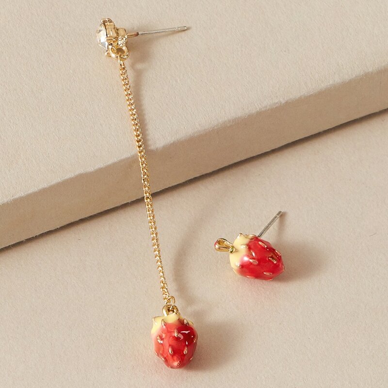 

1pair Strawberry Earrings, Multicolor