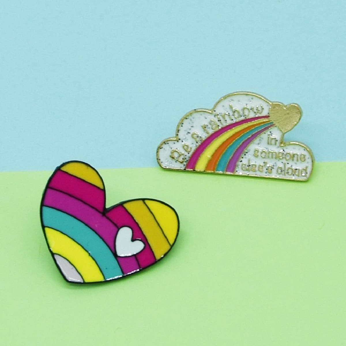 

2pcs Heart & Cloud Brooch, Multicolor