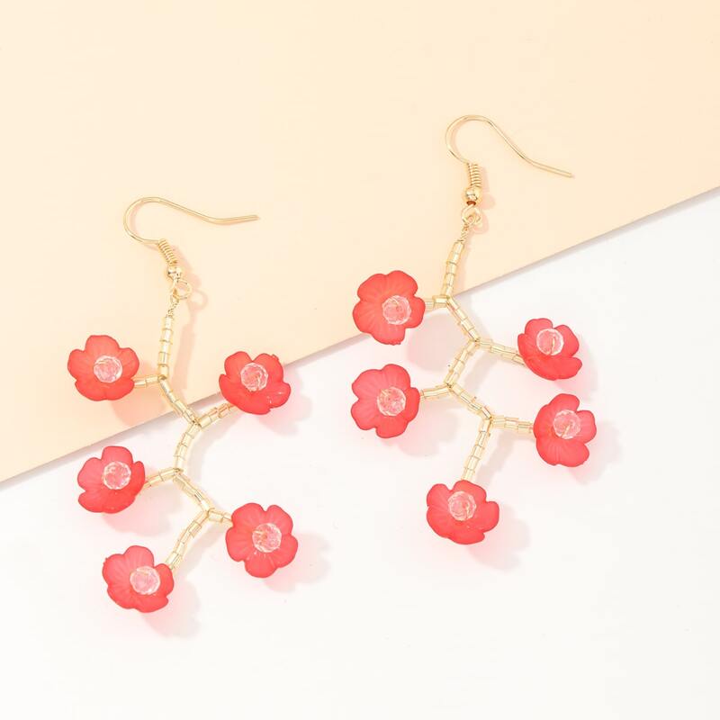 

Flower Decor Drop Earrings, Red