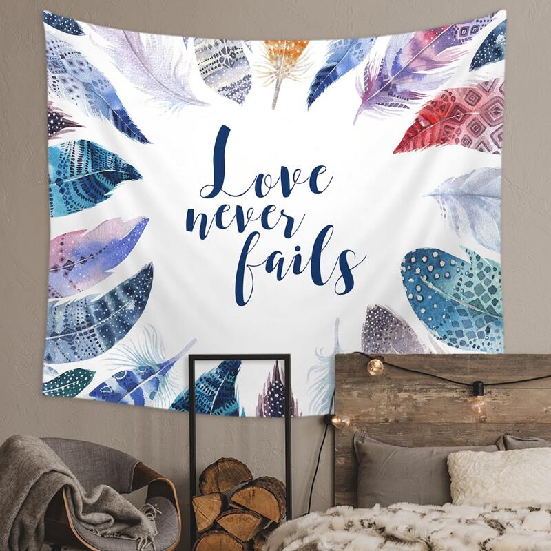 

Slogan Graphic Tapestry, Multicolor