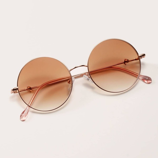 

Round Metal Frame Sunglasses