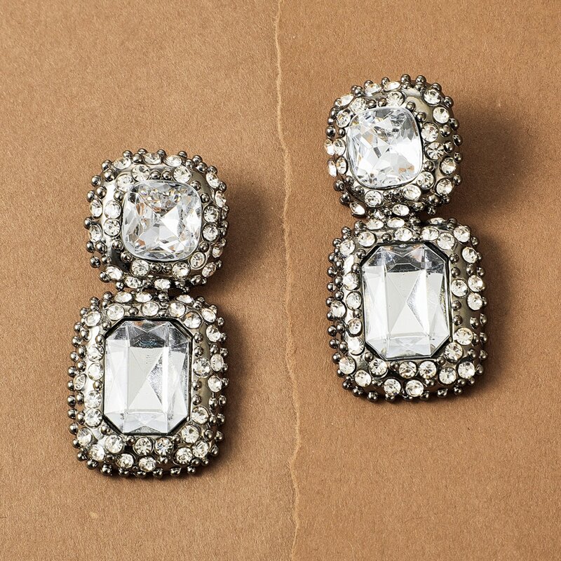 

Rhinestone Engraved Geometric Drop Earrings, White