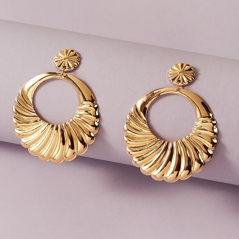 

Textured Drop Earrings, Gold