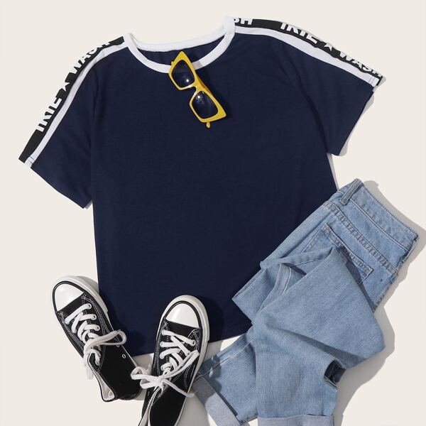 

Plus Contrast Sideseam Letter Tape Tee, Navy blue
