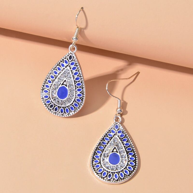 

Rhinestone Engraved Water Drop Earrings, Blue