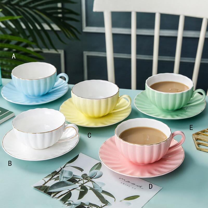 

1set Tea Cup & Saucer, Multicolor