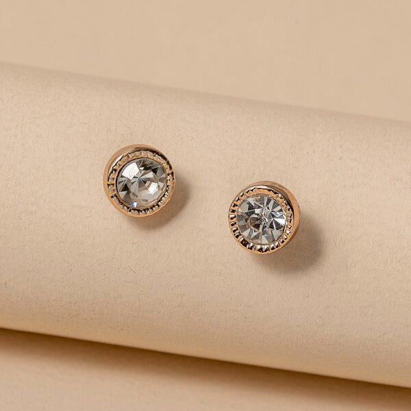 

Rhinestone Decor Stud Earrings, Gold