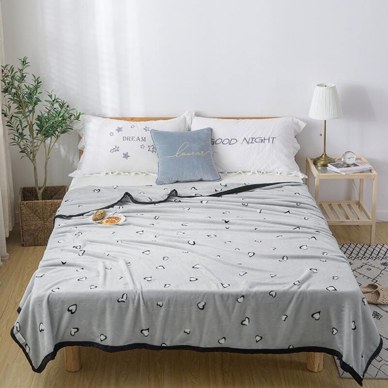 

Heart Print Blanket, Grey