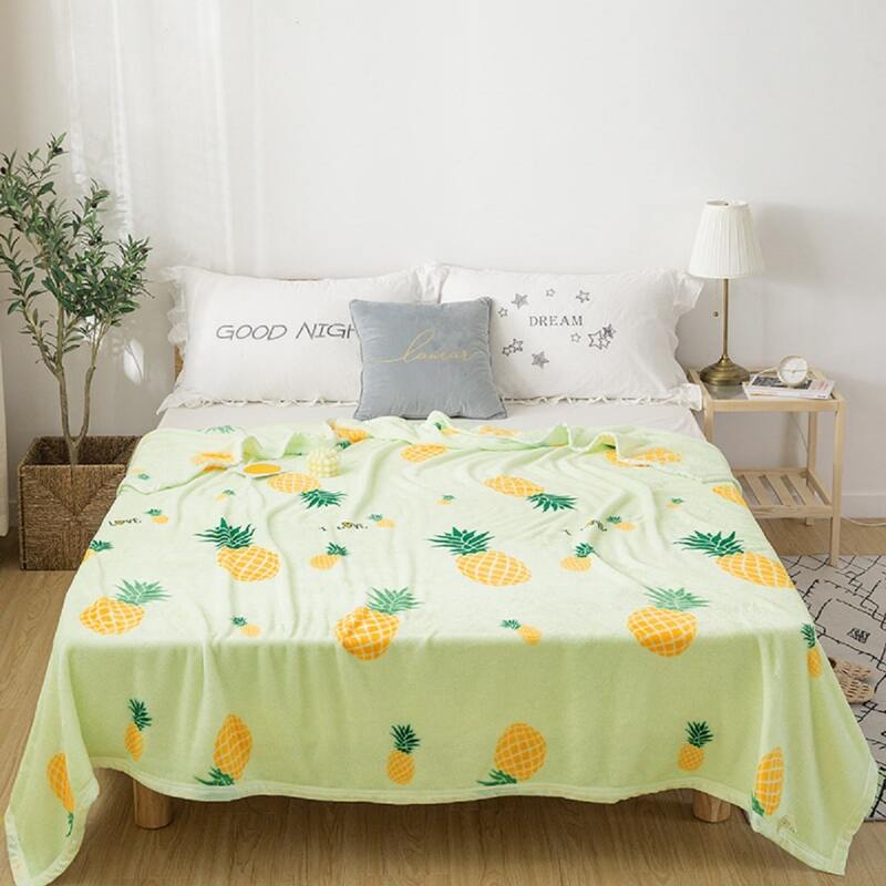 

Pineapple Print Blanket, Green