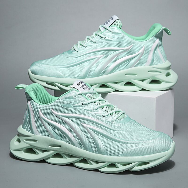 

Guys Lace-up Front Wide Fit Sneakers, Green