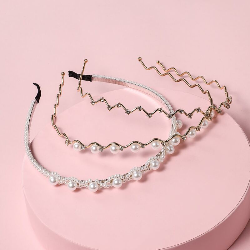 

Faux Pearl Beaded Hair Hoop, White