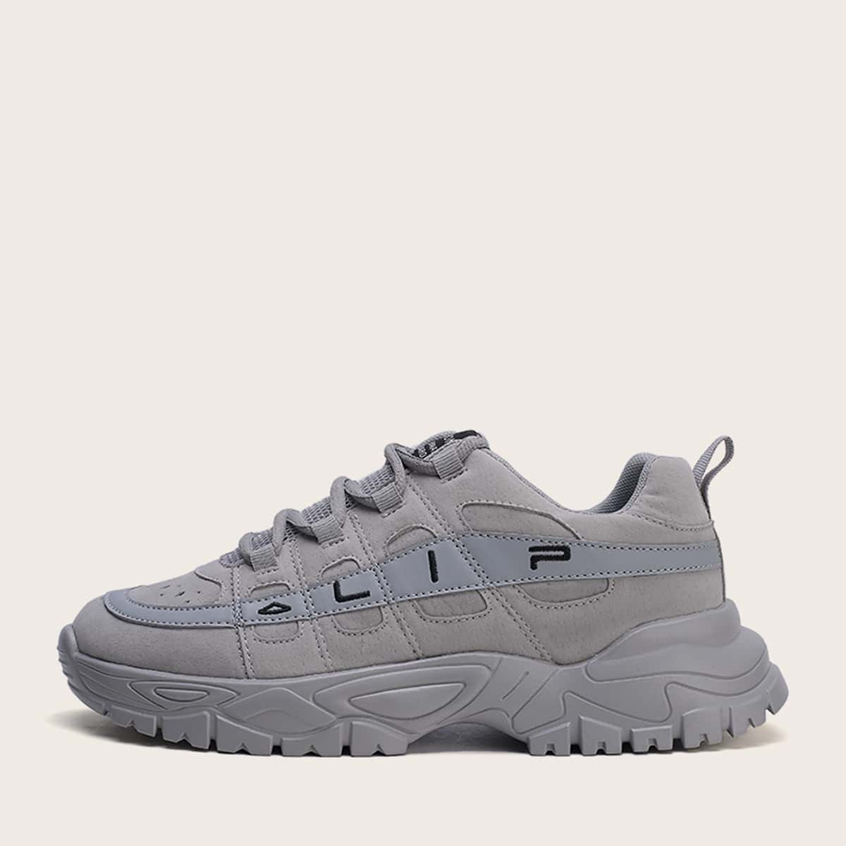

Guys Lace-up Front Low Top Sneakers, Grey