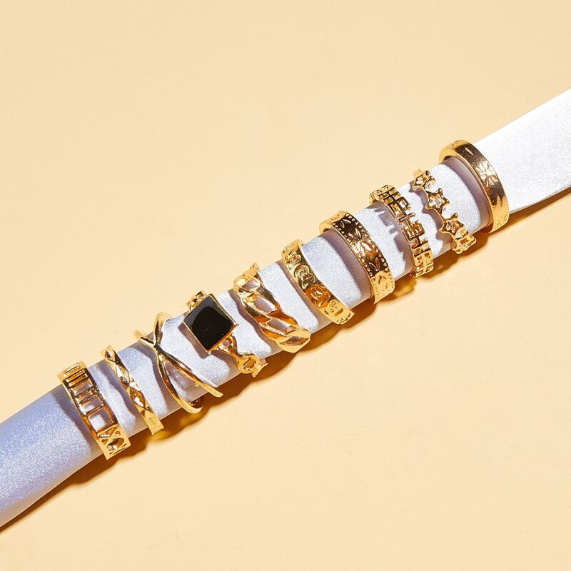 

Hollow Out Metal Ring, Gold