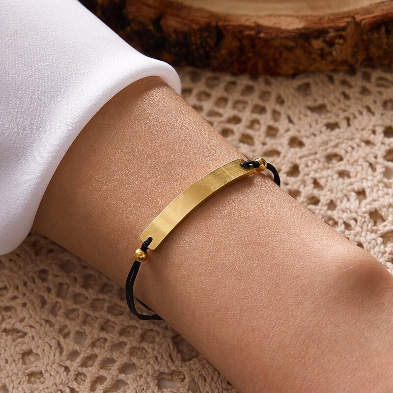 

1pc Metal Decor Bracelet, Multicolor