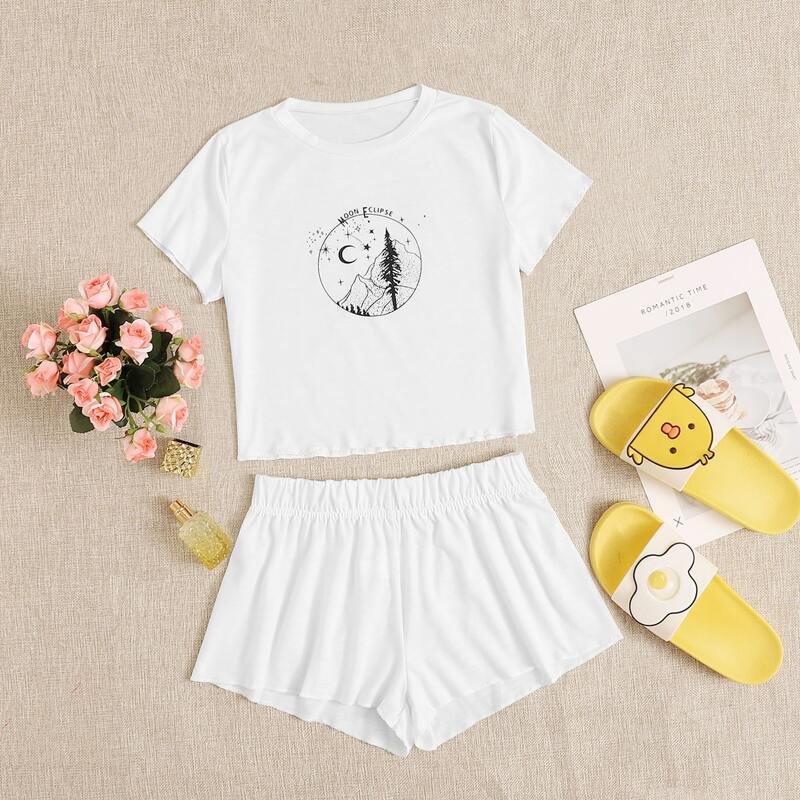 

Letter And Graphic Tee & Shorts Pajama Set, White