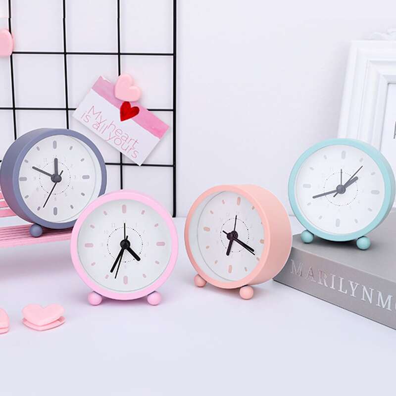 

1pc Simple Round Alarm Clock, Multicolor