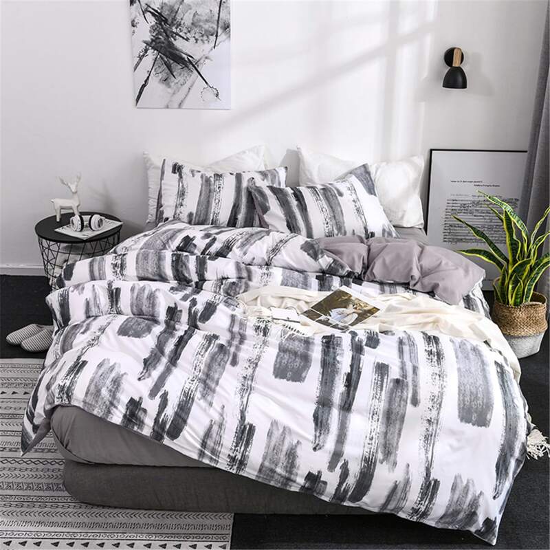 

Ink Print Bedding Sets Without Filler, Black and white