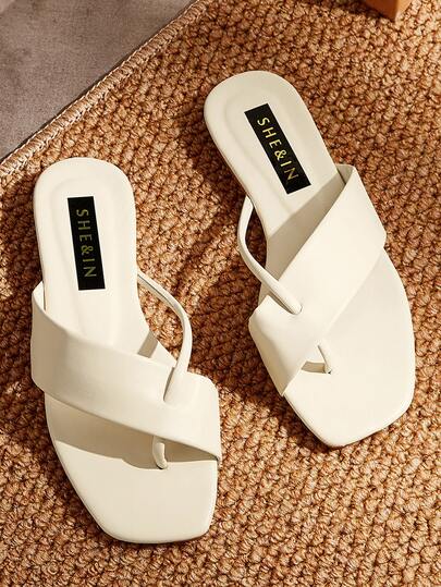Toe Post Wide Fit Sliders