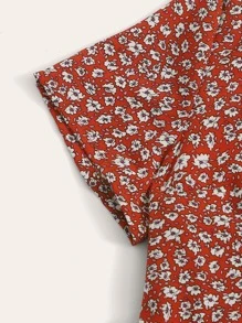 SHEIN Plus Ditsy Floral Print Tie Front Ruffle Hem Top - Red - View 4