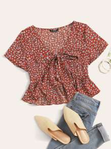 SHEIN Plus Ditsy Floral Print Tie Front Ruffle Hem Top - Red - View 1