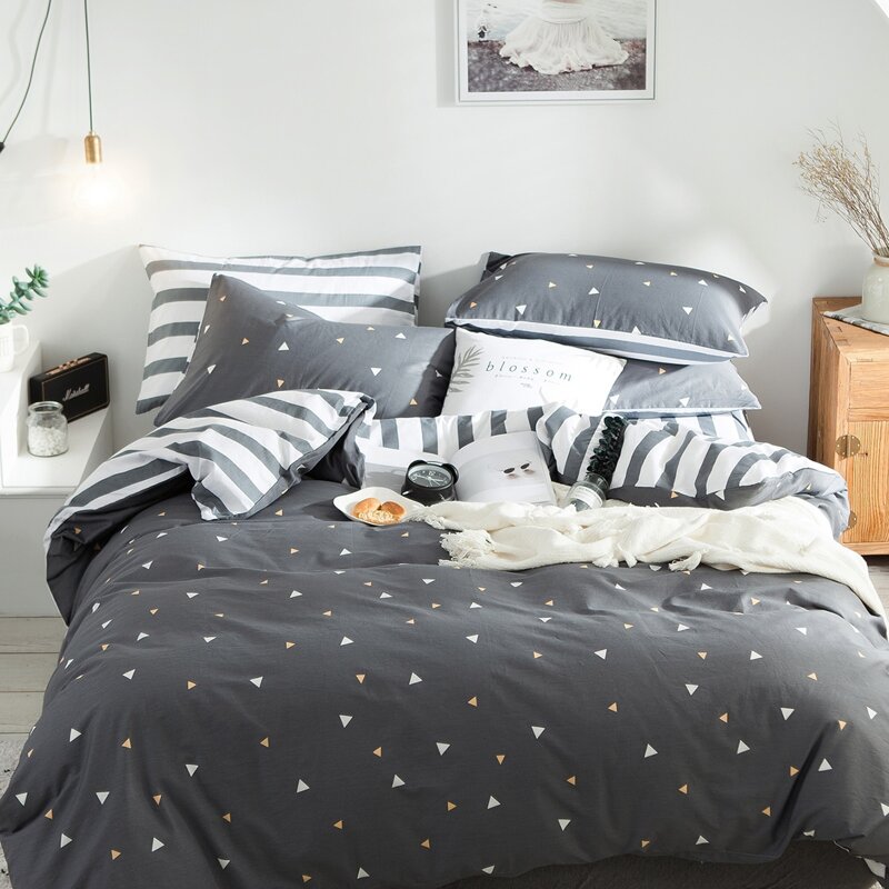 

Triangle Print Bedding Set Without Filler, Grey