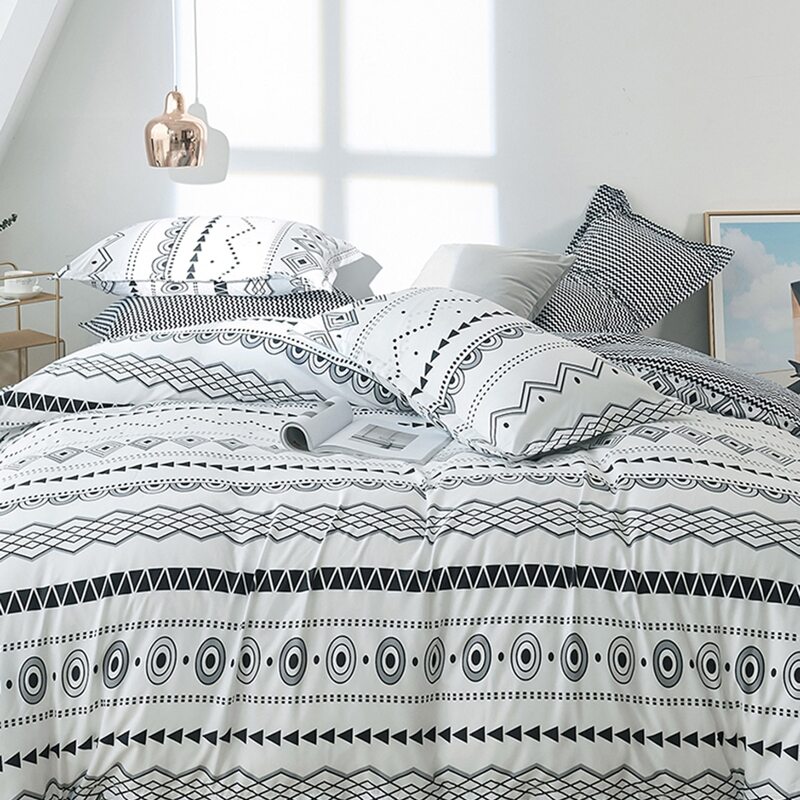 

Geometric Pattern Sheet Set, Black and white