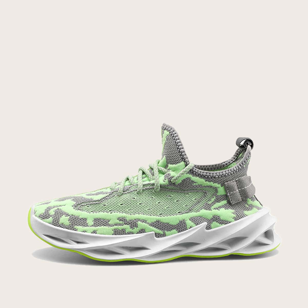 

Guys Lace-up Front Wide Fit Sneakers, Green