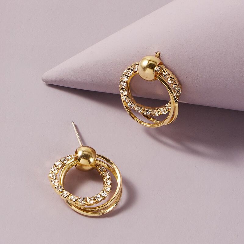 

Rhinestone Engraved Round Earrings, Gold