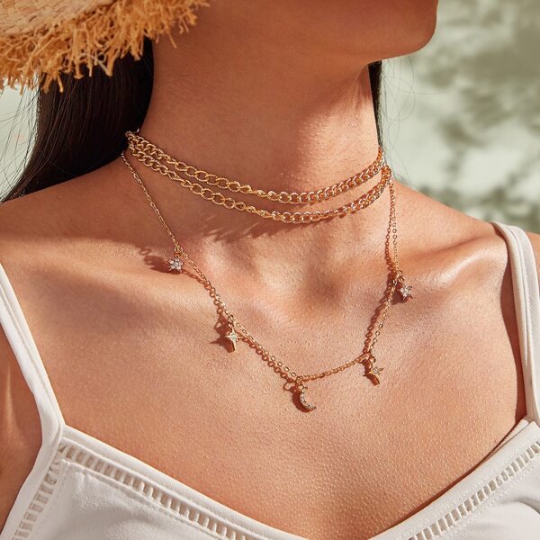 

2pcs Star & Moon Charm Necklace, Gold