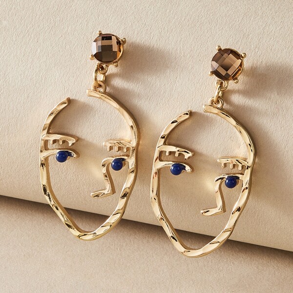 

Figure Graphic Drop Earrings, Gold
