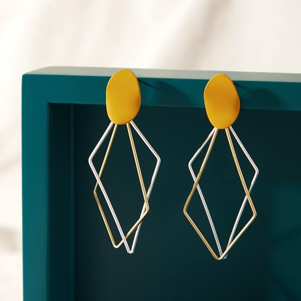 

Hollow Out Geometric Earrings, Multicolor