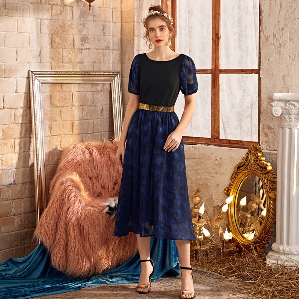 

Contrast Metallic Panel Backless Dress, Navy blue