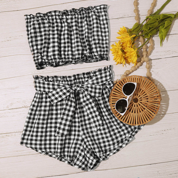 

Frill Trim Gingham Tube Top & Belted Shorts Set, Black and white