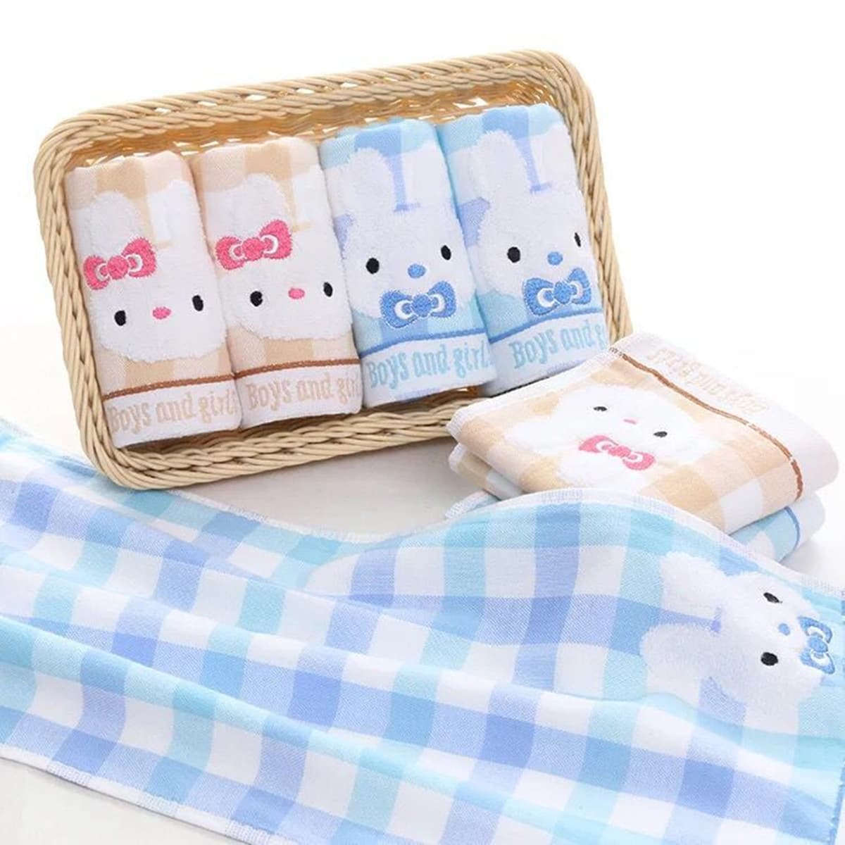 

1pc Cartoon Rabbit Pattern Towel, Multicolor