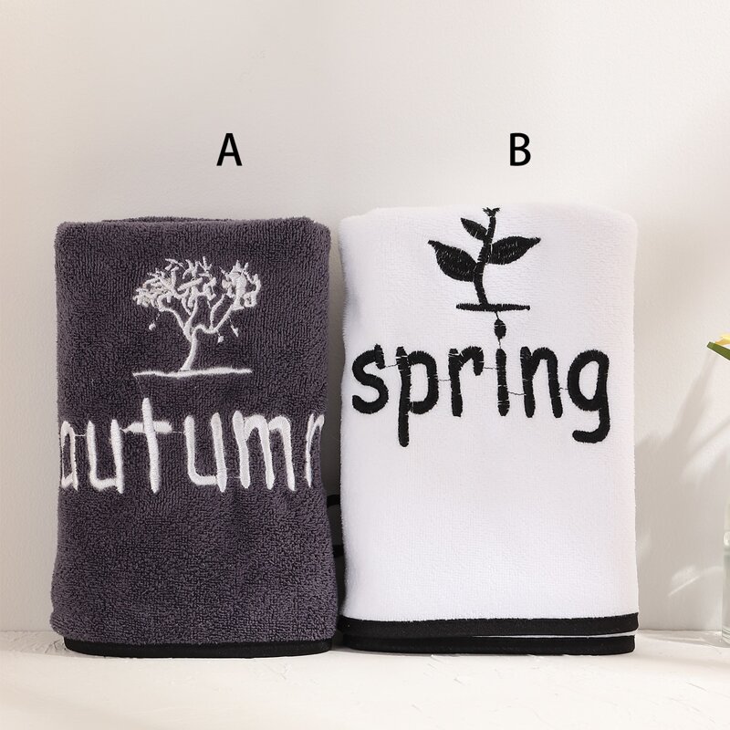 

1pc Letter Embroidery Face Towel, Black and white multicolor