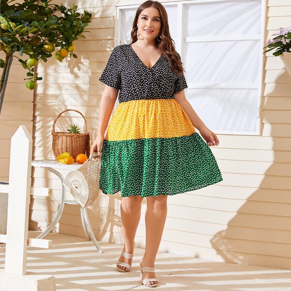 

Plus Colorblock Ditsy Floral Dress, Multicolor