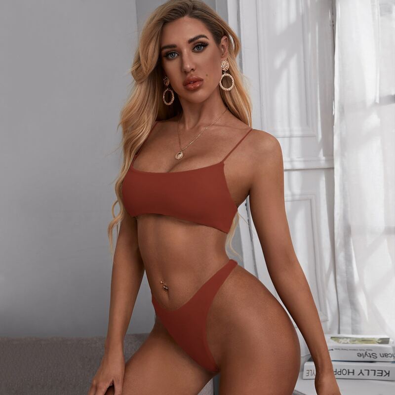 

Adjustable Strap High Cut Bikini Swimsuit, Red