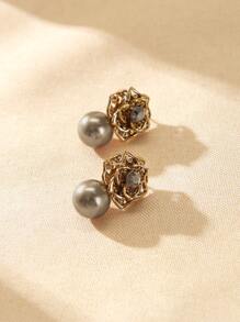 Andkiss Aretes De Perno Con Decoración De Estrás De Flores Y Perlas Falsas - Amarillo Oro - Ver 2