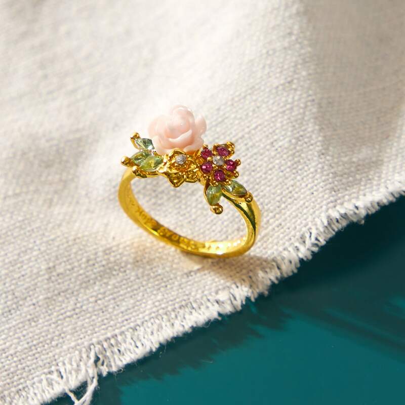 

1pc Rhinestone Engraved Flower Decor Ring, Gold