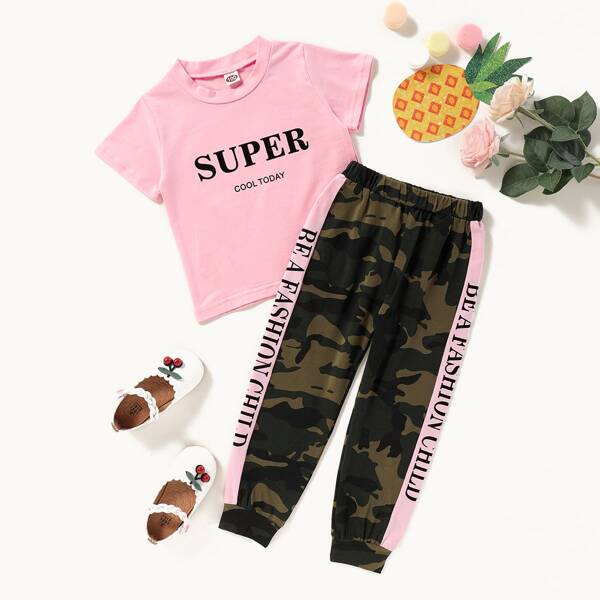

Toddler Girls Letter Graphic Tee & Camo Sweatpants, Multicolor