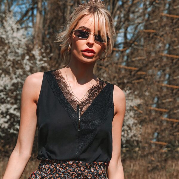 

Double V-Neck Eyelash Lace Trim Tank Top, Black