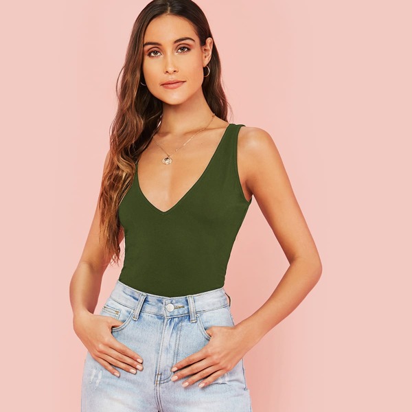 

Double V-neck Form Fitted Tank Top, Army green
