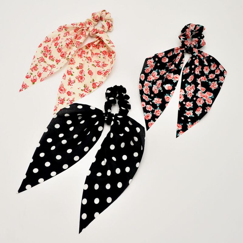 

Floral Pattern Scrunchie Scarf, Multicolor