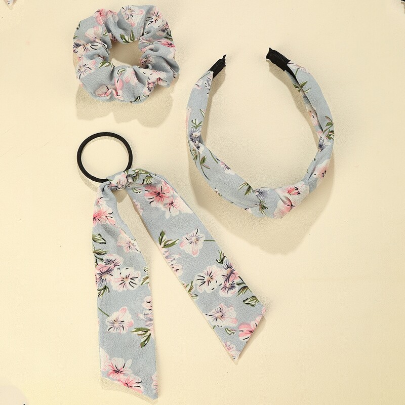 

Floral Pattern Hair Accessory, Blue