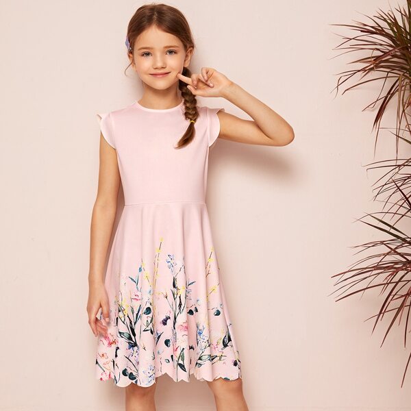 

Girls Scallop Trim Floral Print Dress, Pink