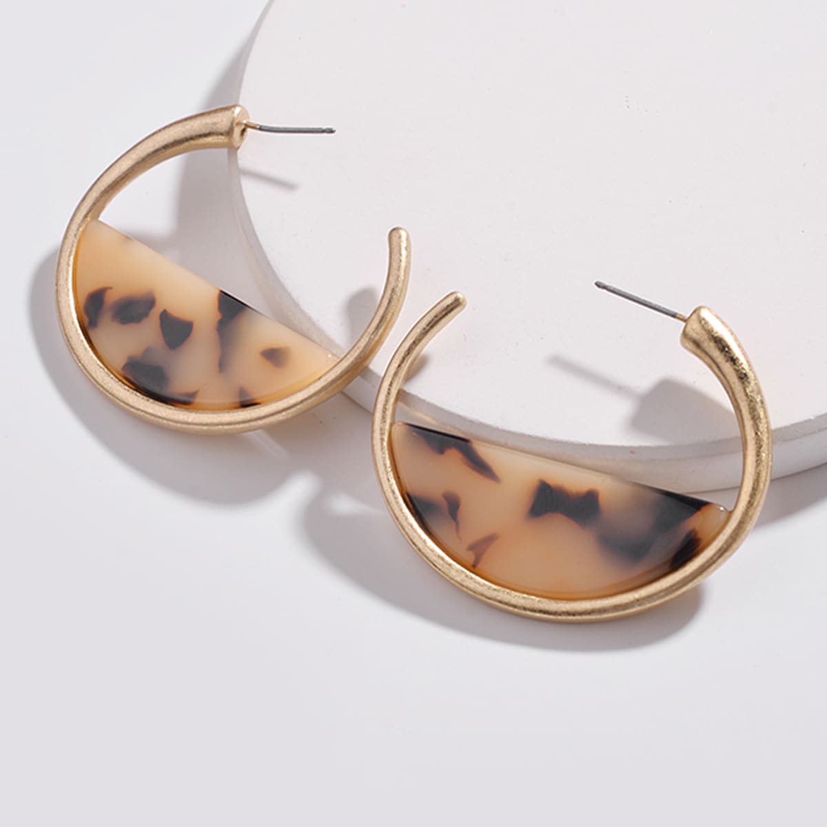 

Acrylic Cuff Hoop Earrings, Multicolor
