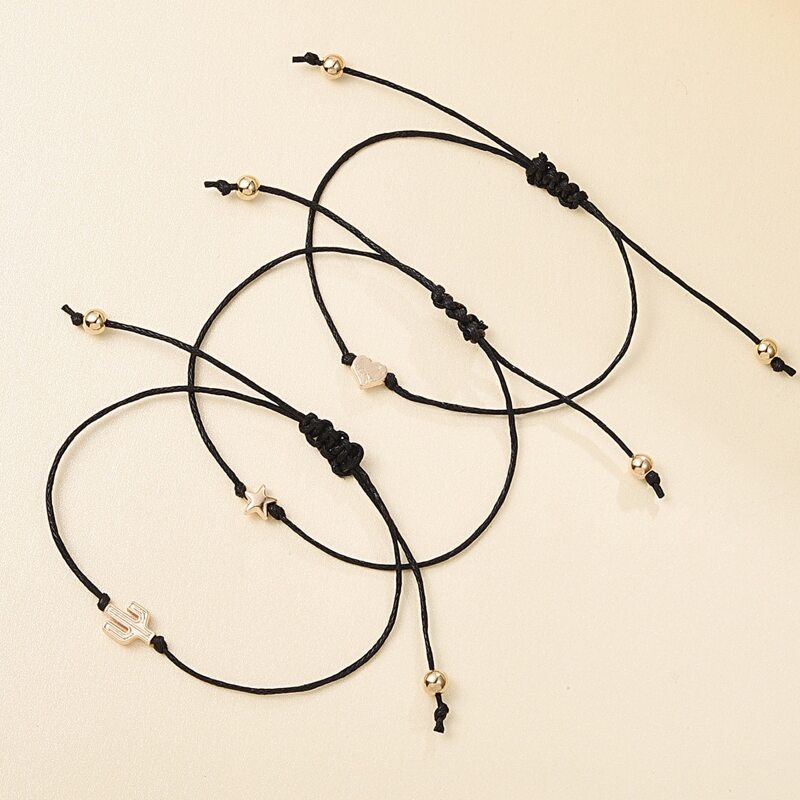 

Heart String Bracelet, Black